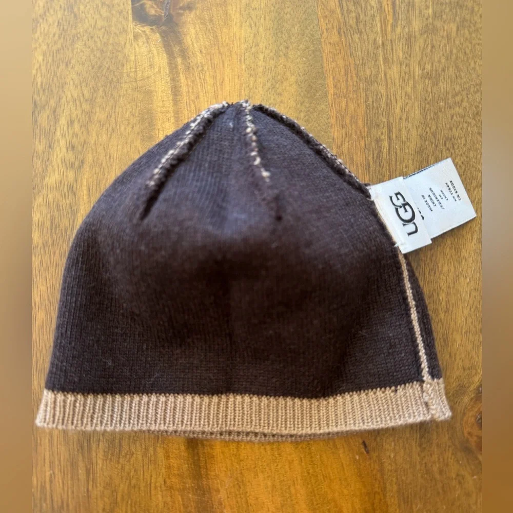 UGG unisex kids toddler baby tan‎ beanie hat